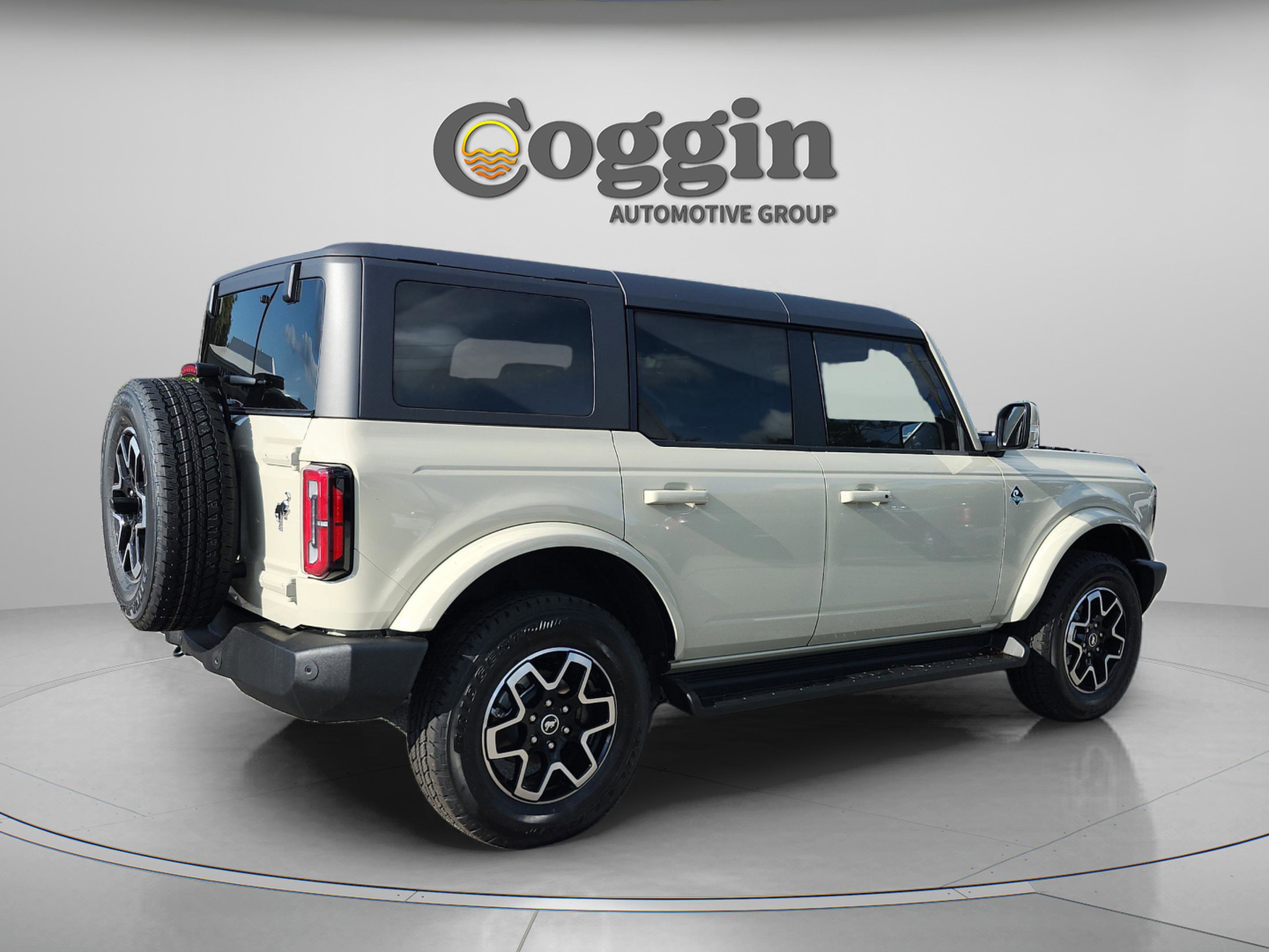 New 2025 Ford Bronco Outer Banks AWD/4WD image 5