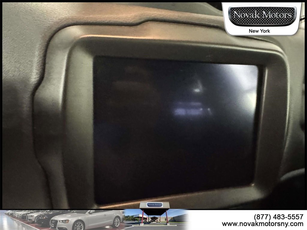 Used 2022 Jeep Renegade Latitude image 19