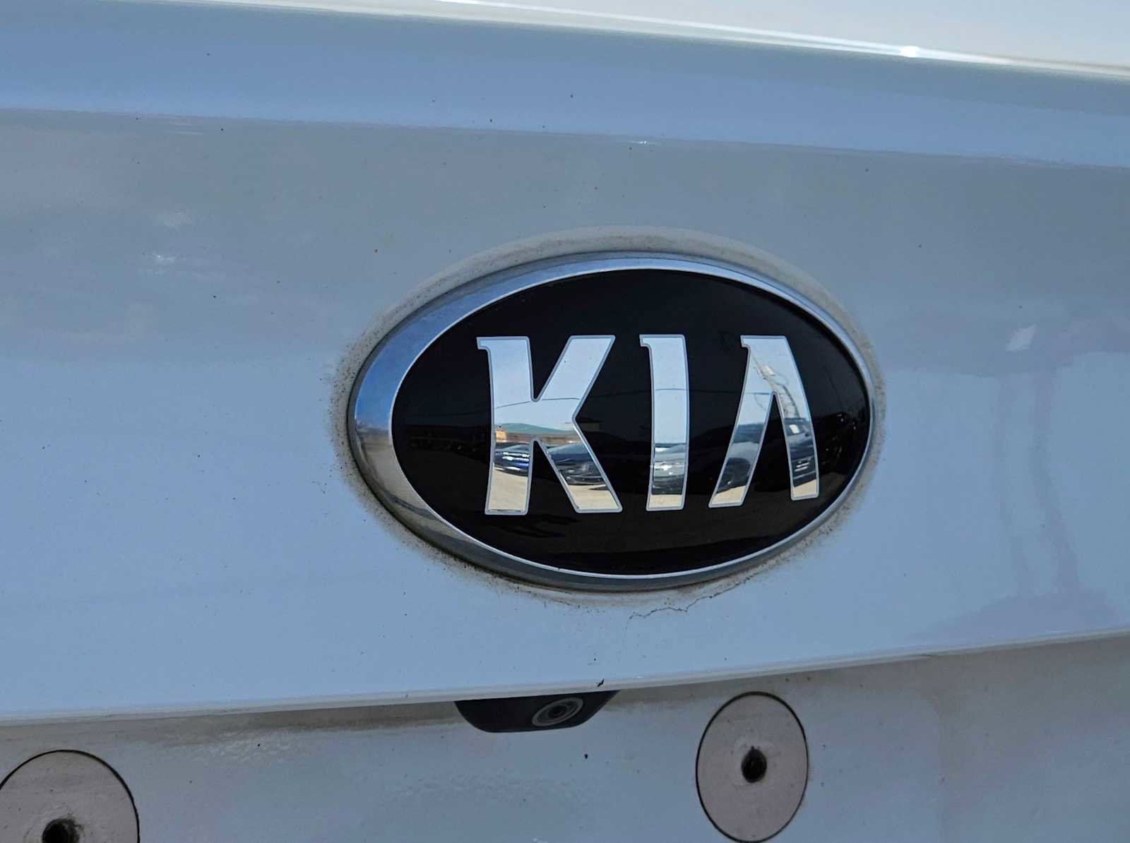 Used 2017 Kia Forte EX image 12