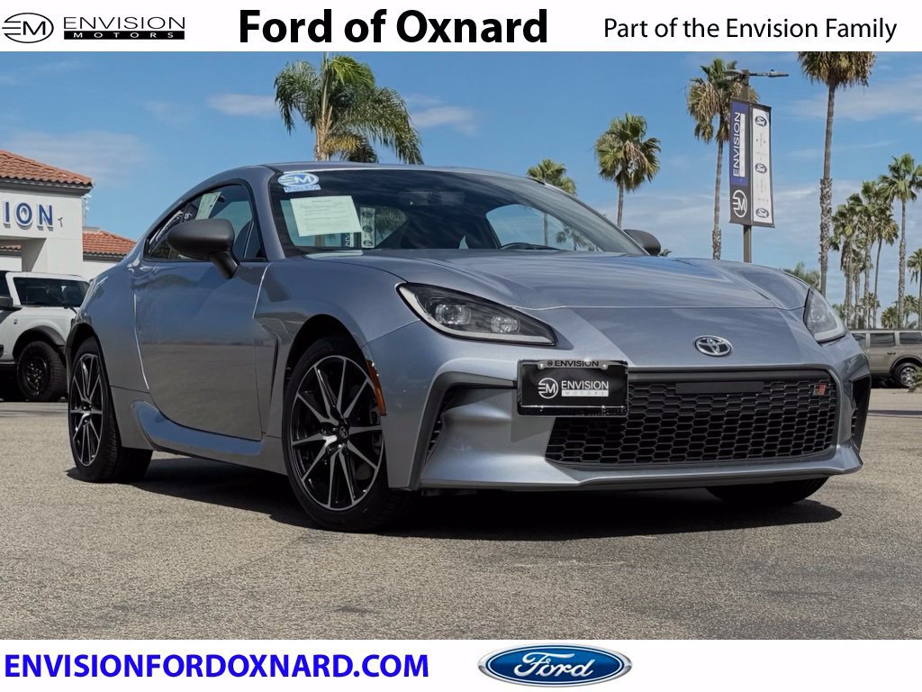 Used 2023 Toyota GR86 RWD image 1