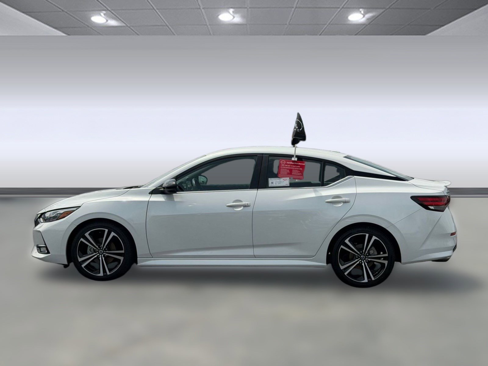 Used 2023 Nissan Sentra SR w/ Trunk Package FWD image 2