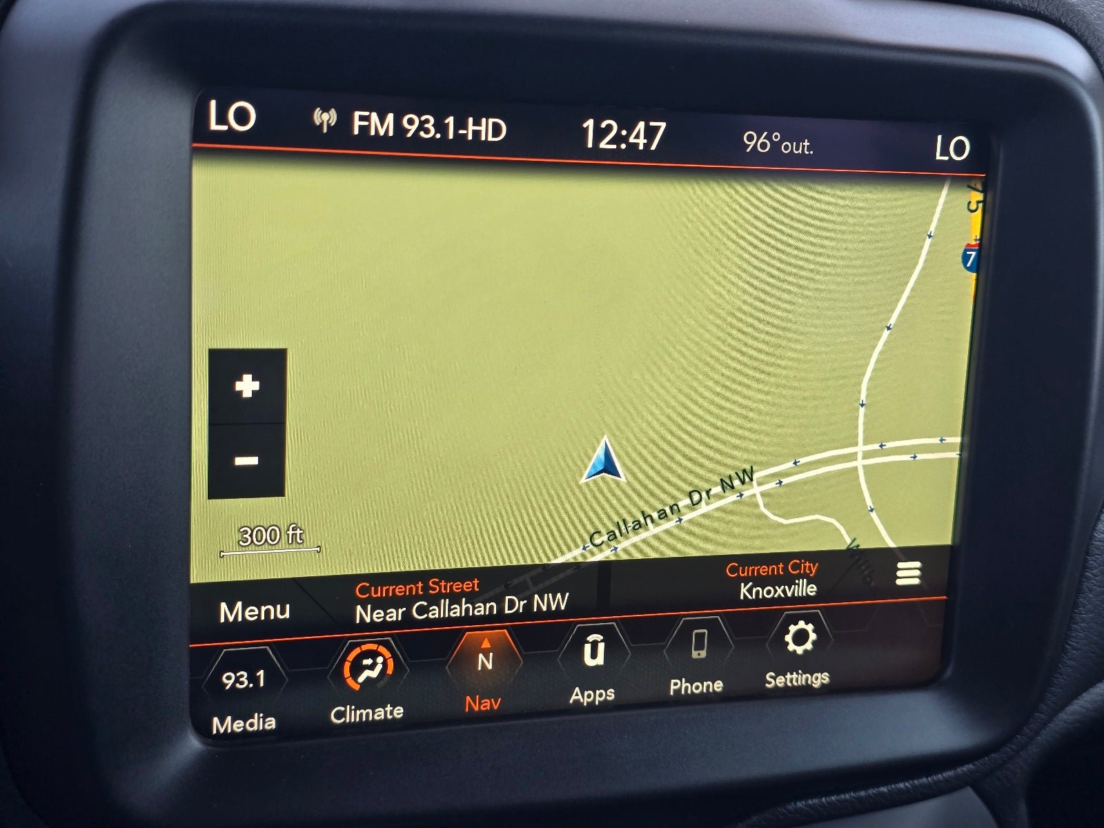 Used 2022 Jeep Renegade Altitude AWD/4WD image 17