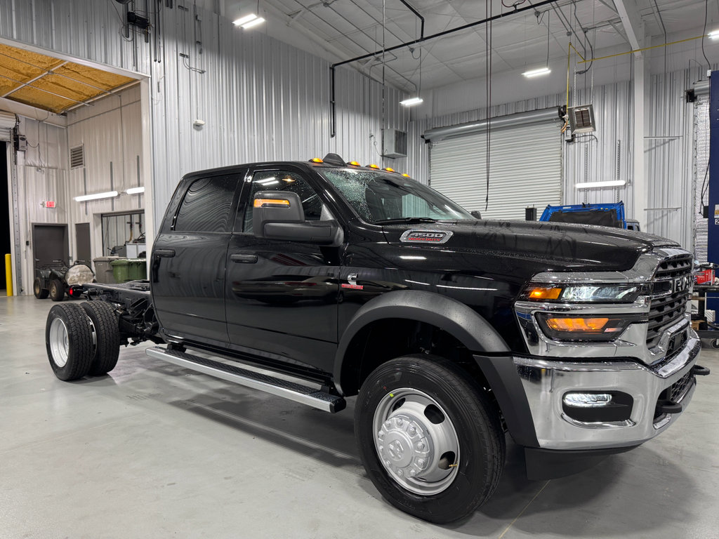 New 2025 RAM 4500 Tradesman image 19