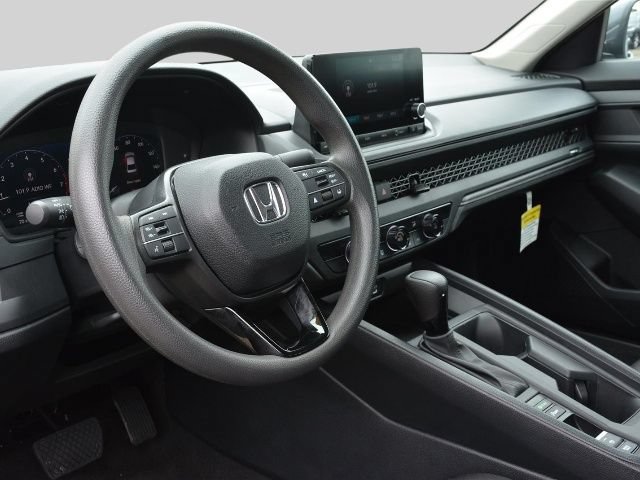 Used 2025 Honda Accord LX image 16