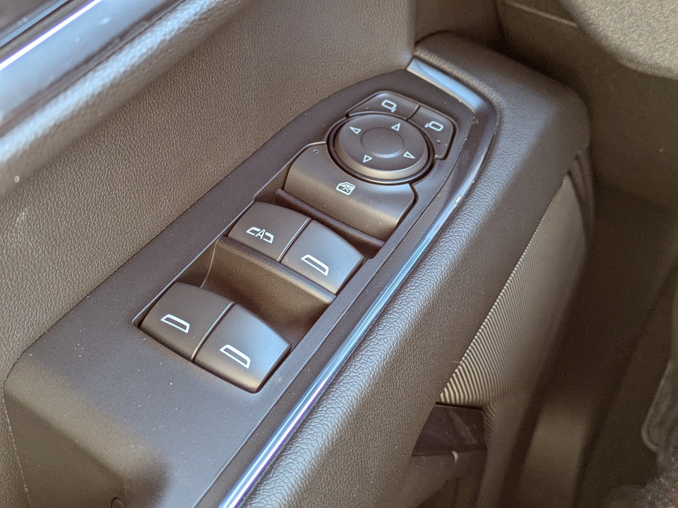 Used 2025 Chevrolet Silverado 1500 RST w/ Z71 Off-Road Package image 25