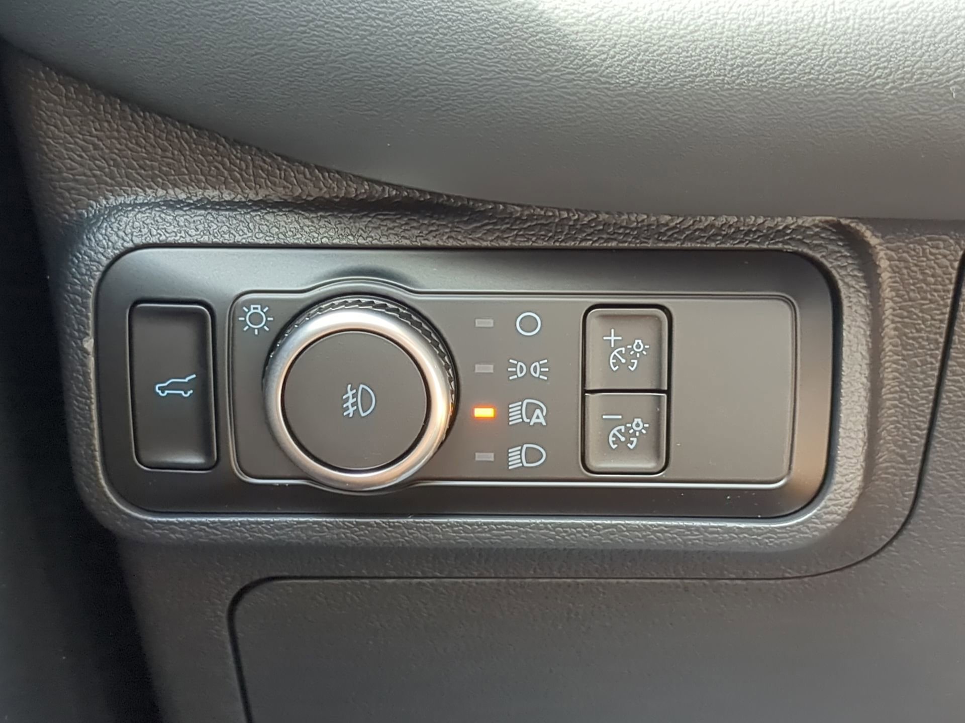 New 2026 Ford Explorer Active w/ Active Comfort Package image 61