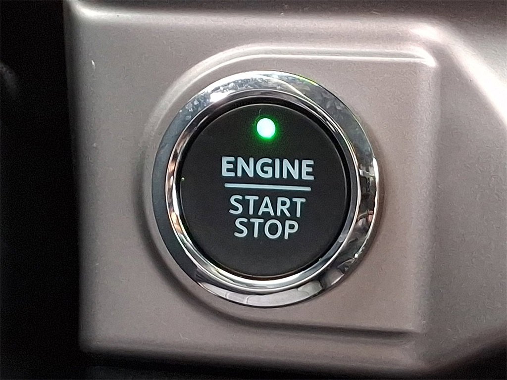 Certified 2023 Ford F150 XLT w/ Equipment Group 302A High image 27