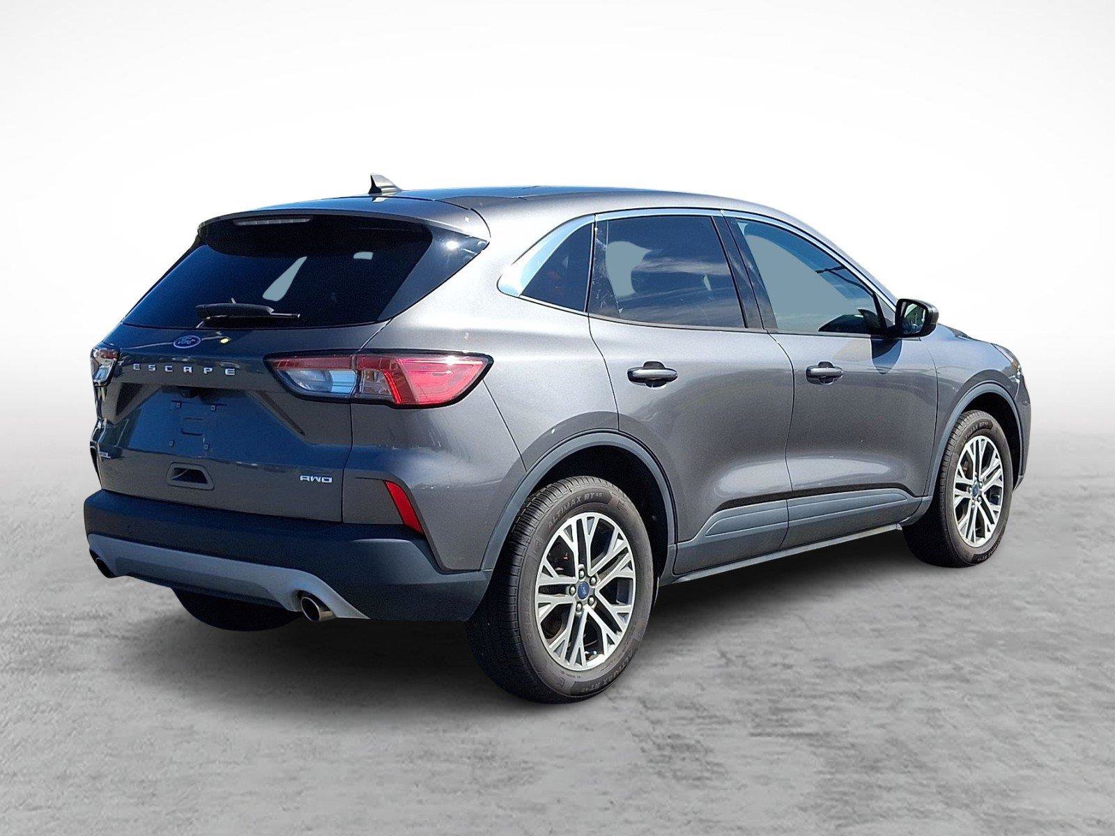 Used 2022 Ford Escape SEL AWD/4WD image 6