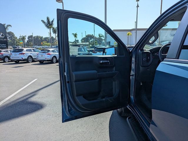 Used 2024 Chevrolet Silverado 1500 Custom w/ Dark Appearance Package RWD image 13