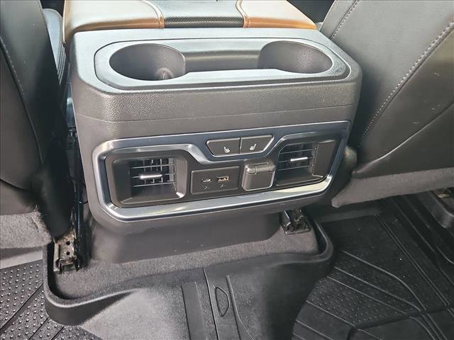 Used 2021 Chevrolet Silverado 1500 High Country w/ Technology Package image 17