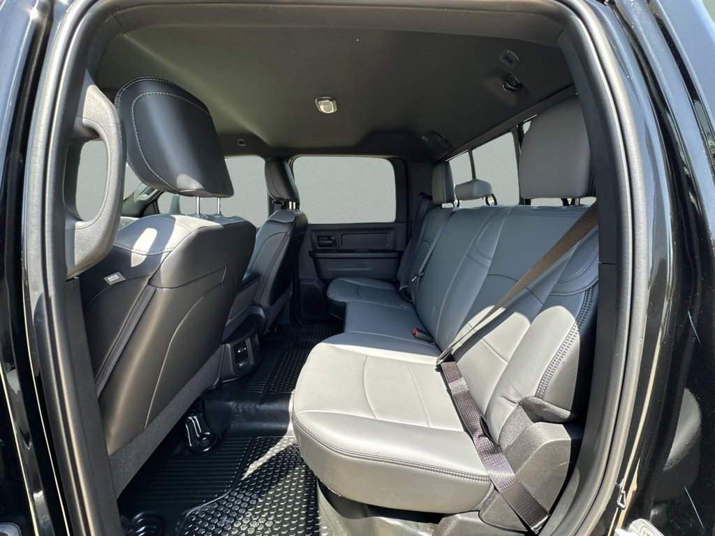 New 2026 RAM 3500 Tradesman AWD/4WD image 27