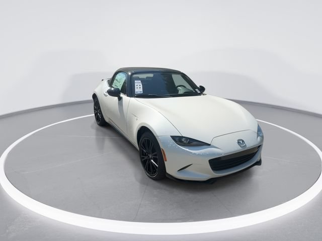New 2026 MAZDA MX-5 Miata Club w/ Interior Package RWD image 2