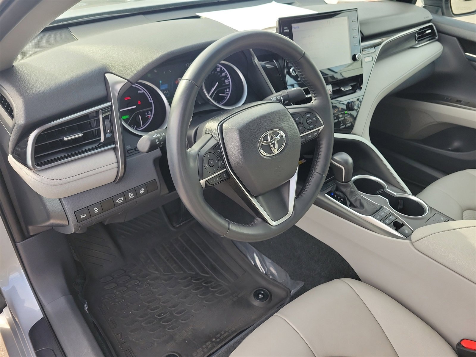 Certified 2022 Toyota Camry XLE image 17