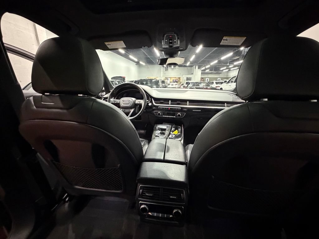 Used 2018 Audi Q7 3.0T Prestige AWD/4WD image 39