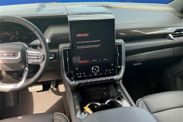 New 2026 GMC Yukon Elevation image 6
