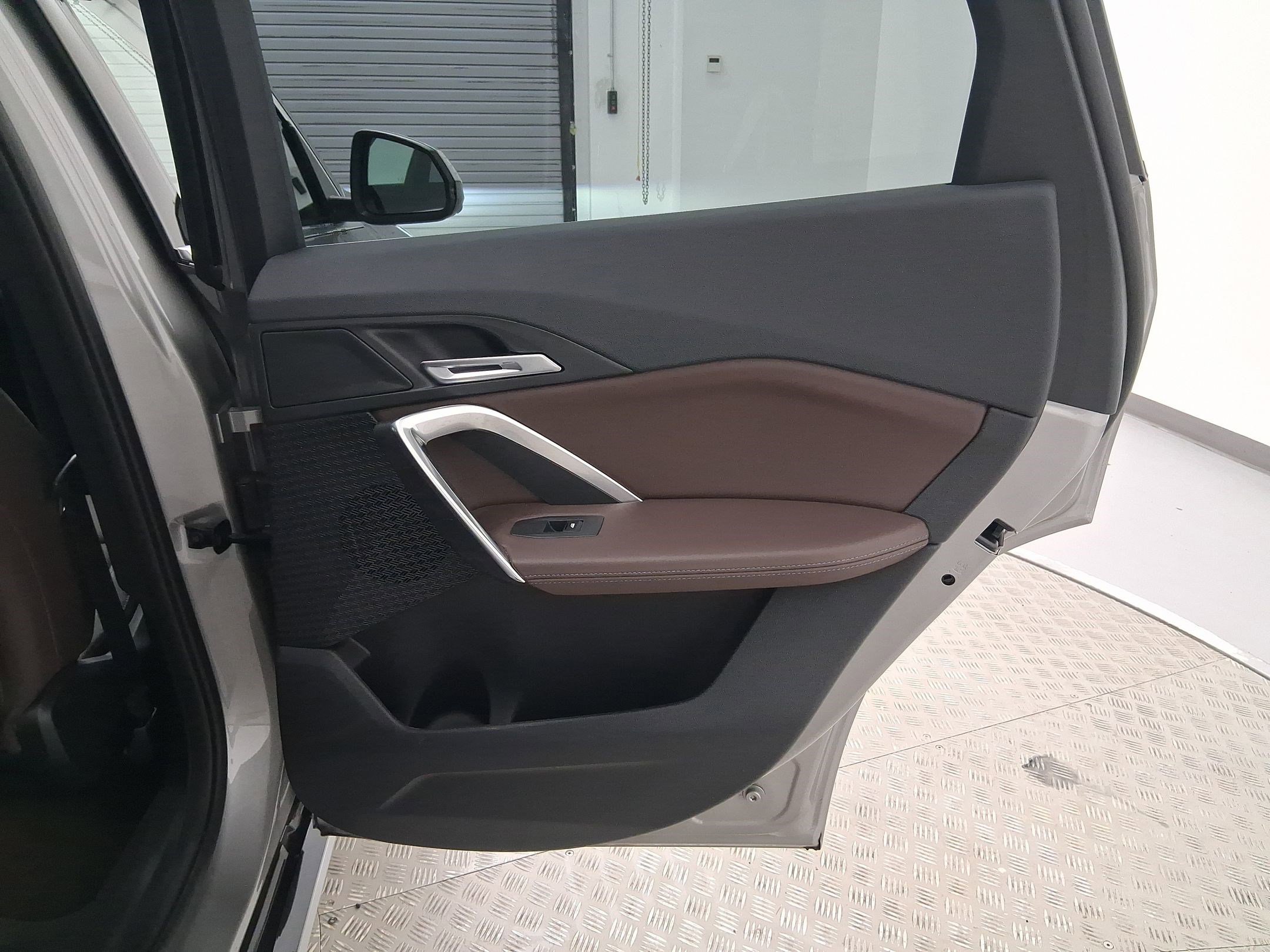 Used 2025 BMW X1 xDrive28i image 30