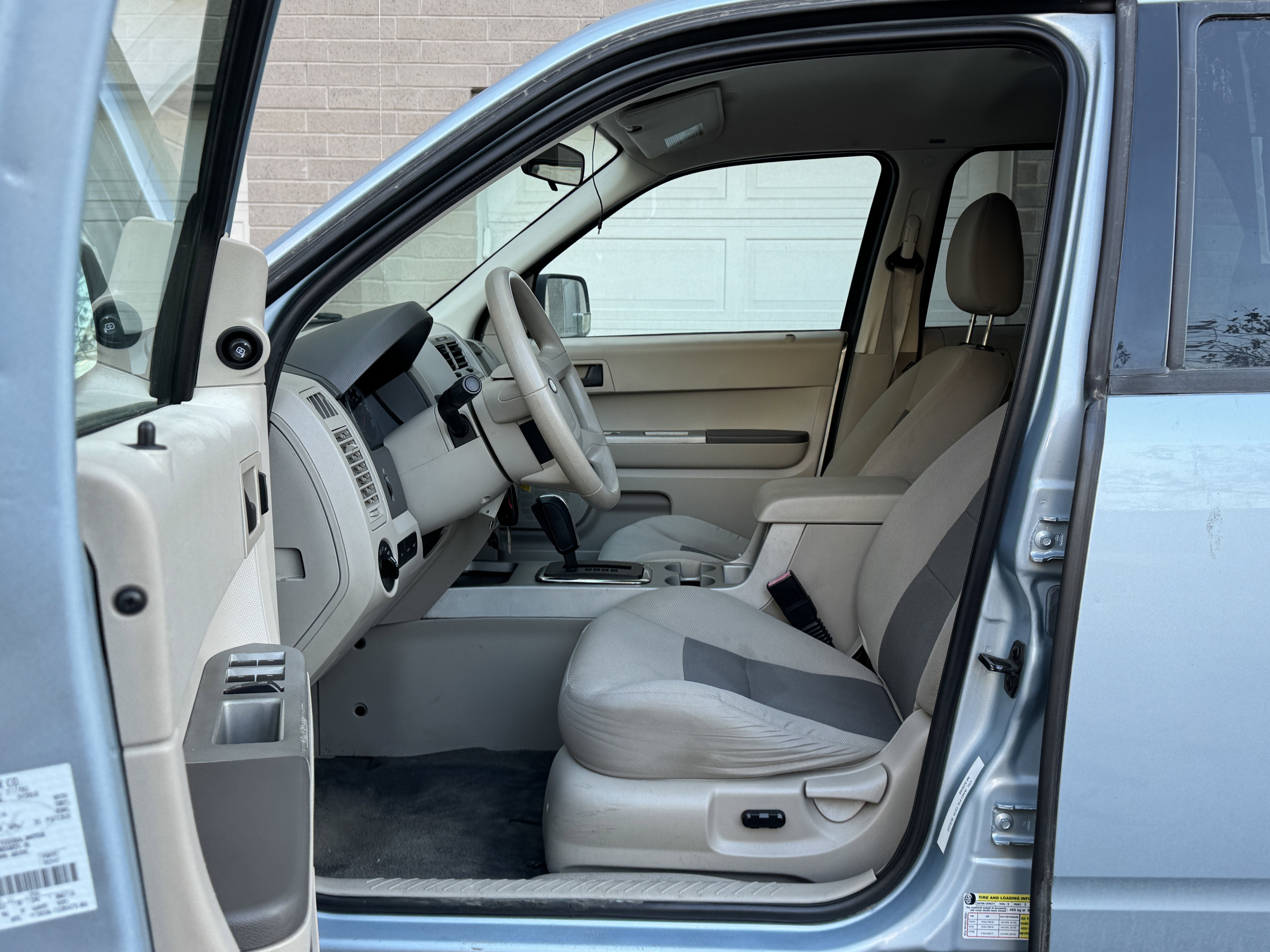 Used 2008 Ford Escape 4WD Hybrid image 14