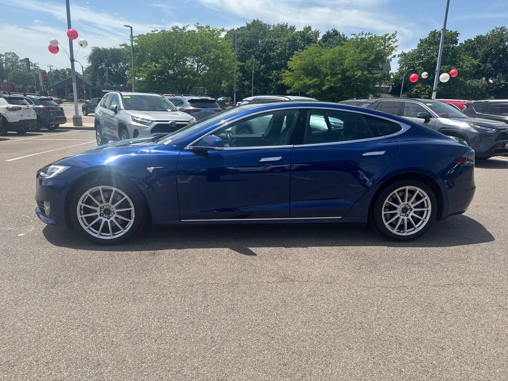 Used 2020 Tesla Model S Long Range Plus AWD/4WD image 4