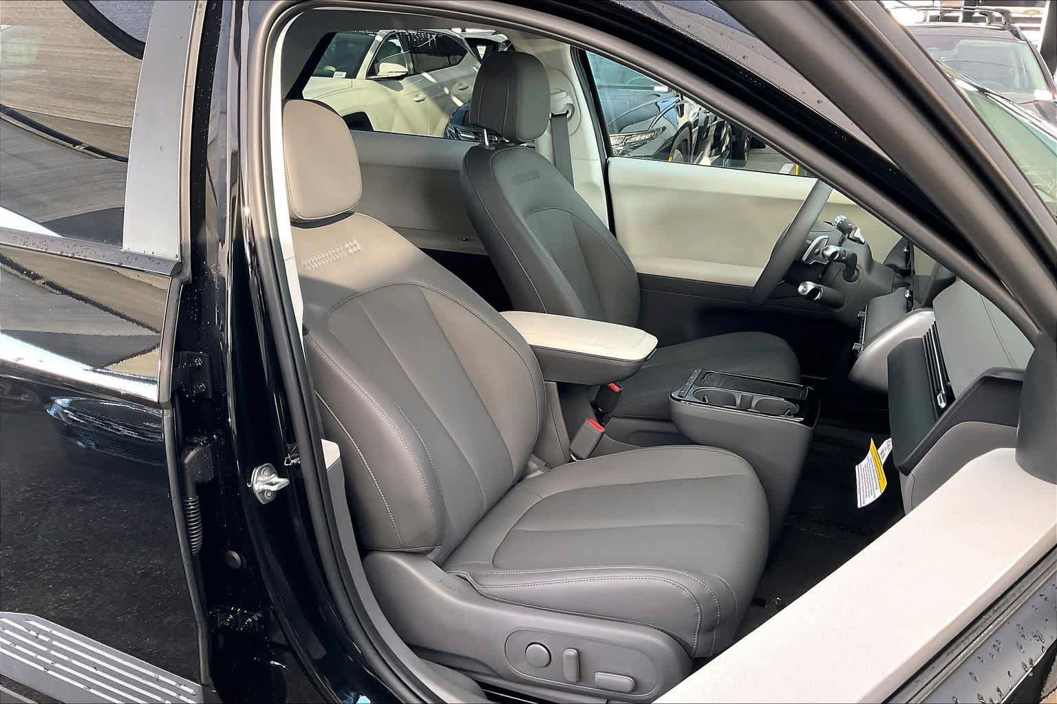 Certified 2026 Hyundai Ioniq 5 SEL RWD image 8