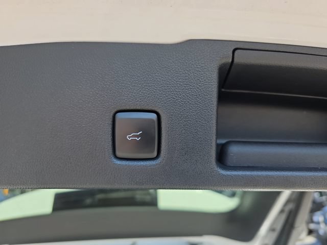 Used 2024 Ford Escape Active AWD/4WD image 11