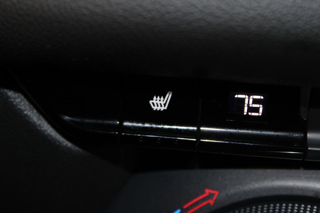 Used 2025 Chevrolet Blazer LT image 46