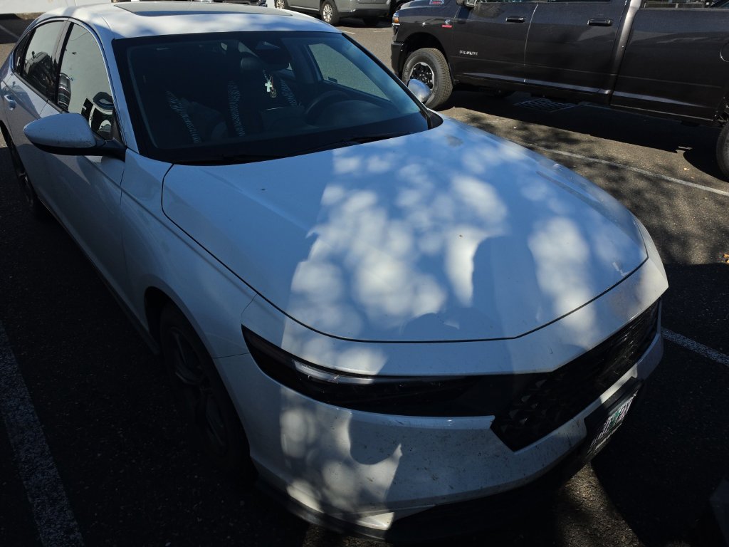 Used 2024 Honda Accord EX image 1