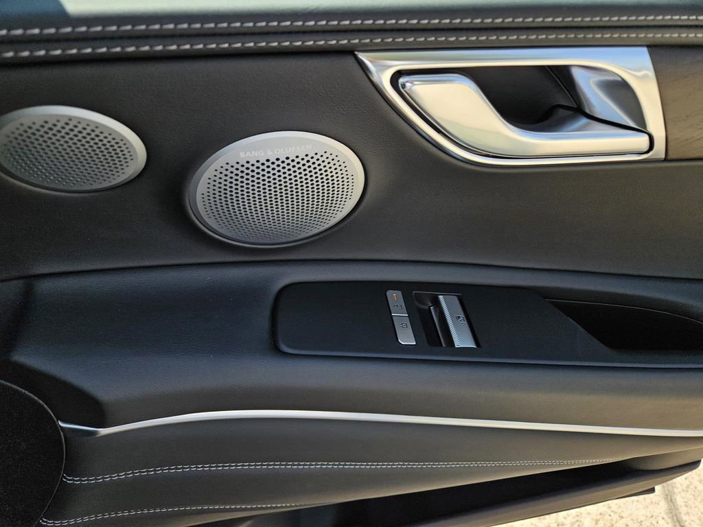 New 2026 Genesis GV80 2.5T Advanced image 10