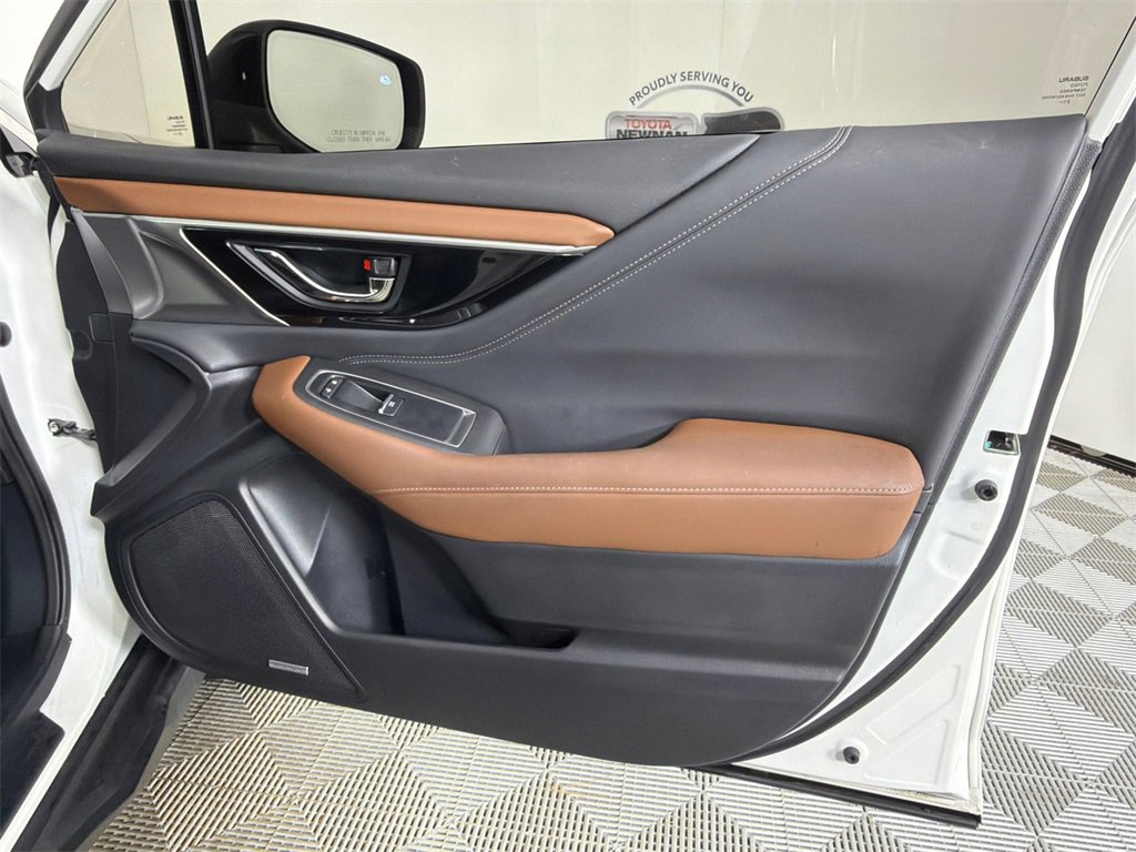 Used 2022 Subaru Outback Touring image 16