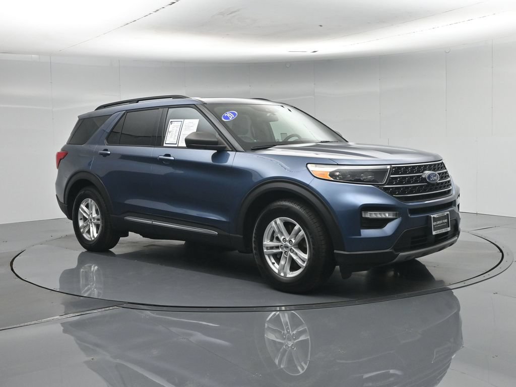 Certified 2020 Ford Explorer XLT w/ Equipment Group 202A RWD image 61