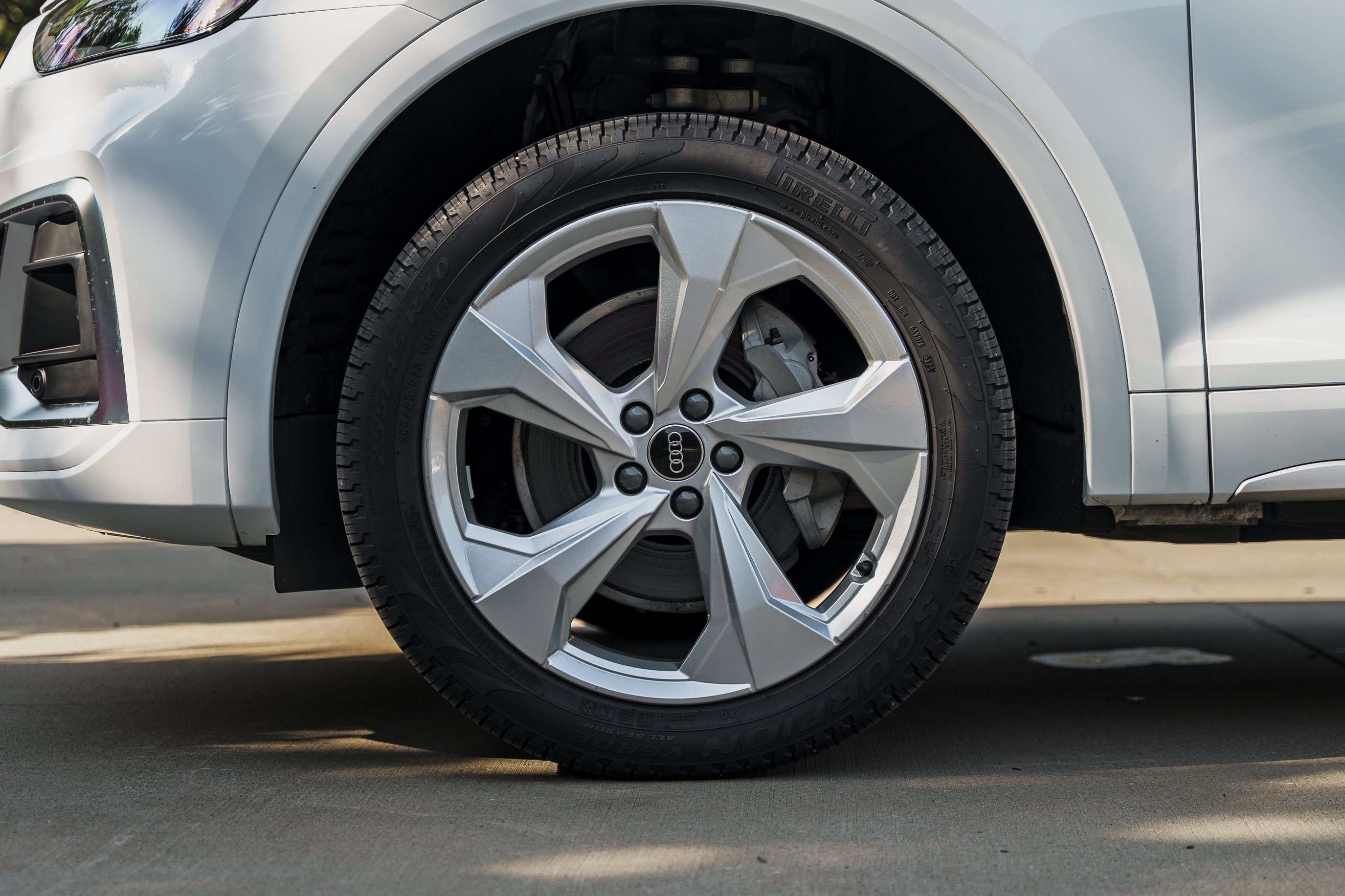 Certified 2025 Audi Q5 2.0T Premium Plus w/ Premium Plus Package AWD/4WD image 28
