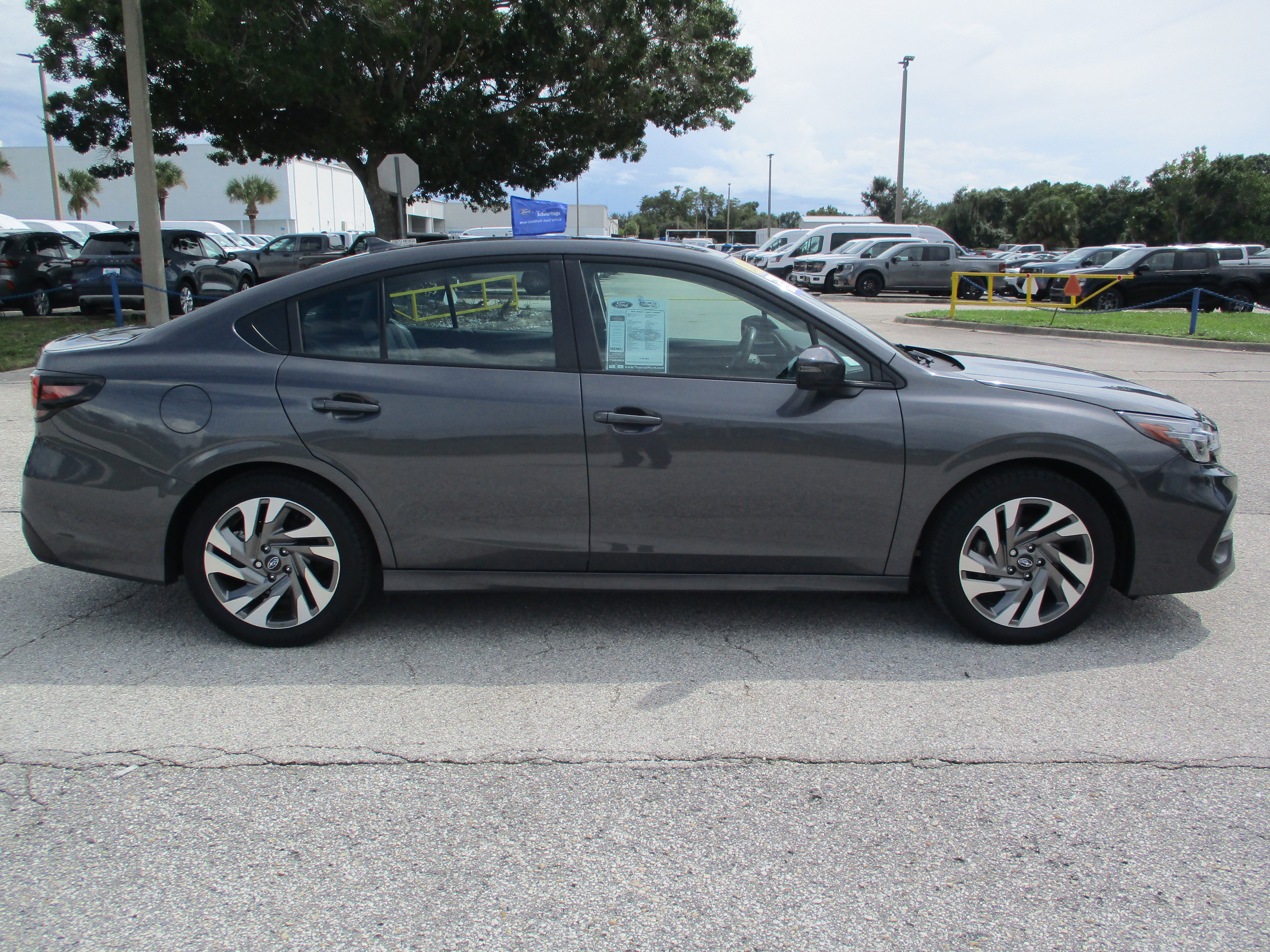 Used 2024 Subaru Legacy Limited image 8