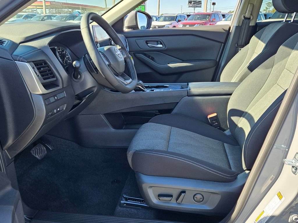 New 2026 Nissan Rogue SV w/ Cold Weather Package image 3