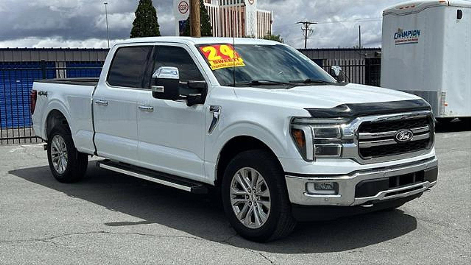 Used 2024 Ford F150 Lariat w/ Equipment Group 502A High image 3