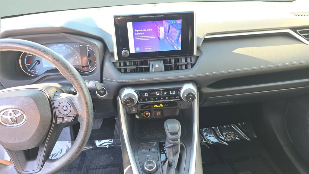 Used 2023 Toyota RAV4 XLE image 30