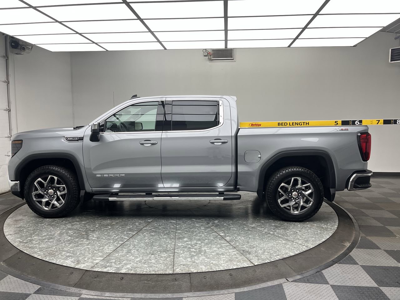 New 2026 GMC Sierra 1500 SLE AWD/4WD image 7