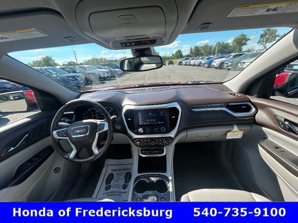 Used 2022 GMC Acadia SLT w/ Technology Package AWD/4WD image 33
