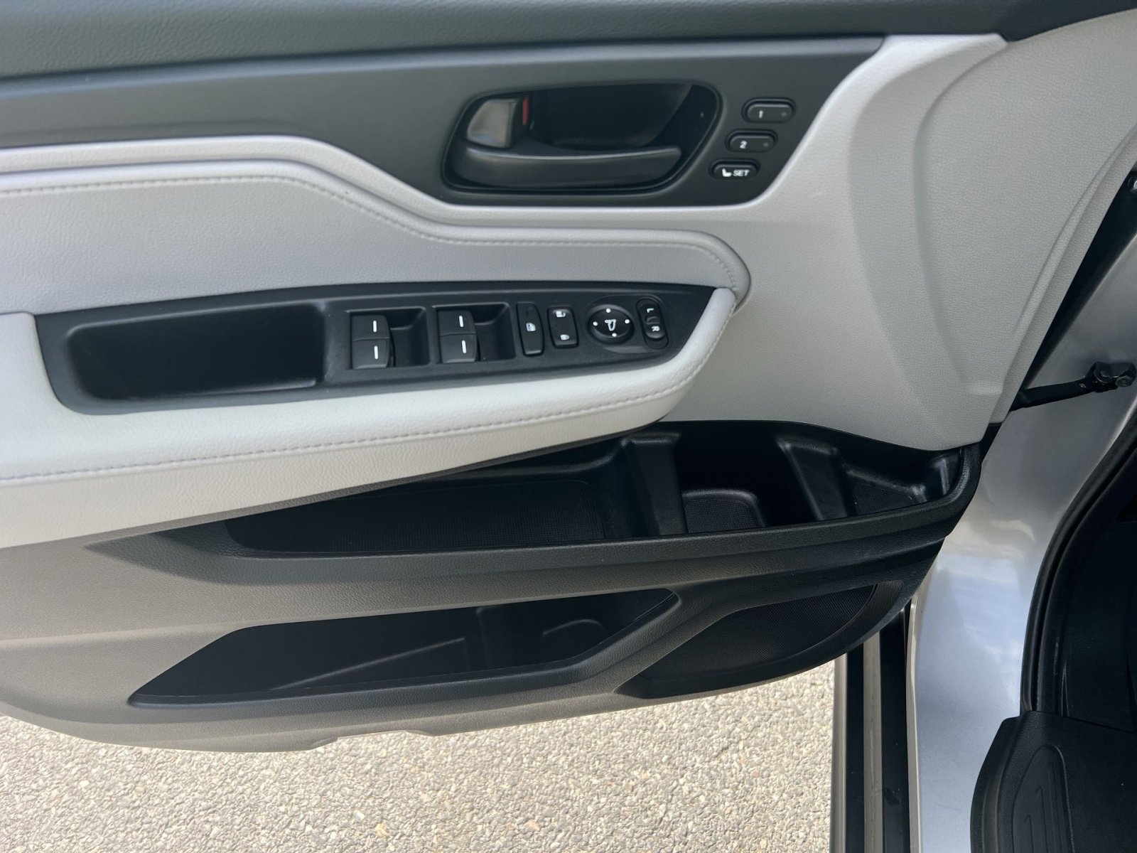 Used 2023 Honda Odyssey EX-L image 15