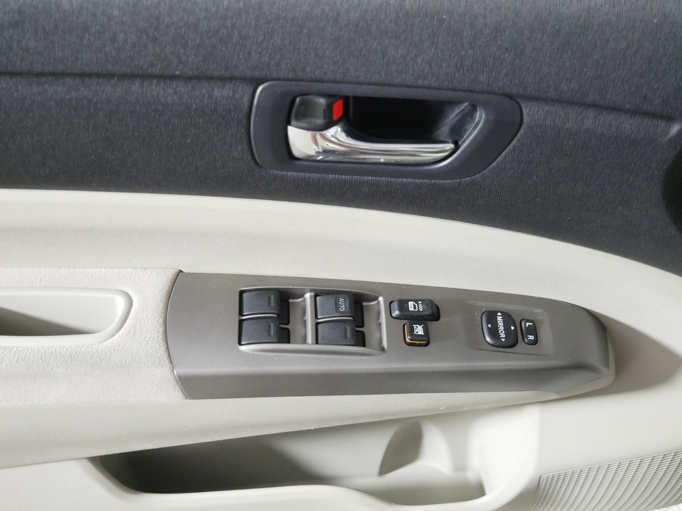 Used 2009 Toyota Prius w/ Pkg 2 FWD image 19