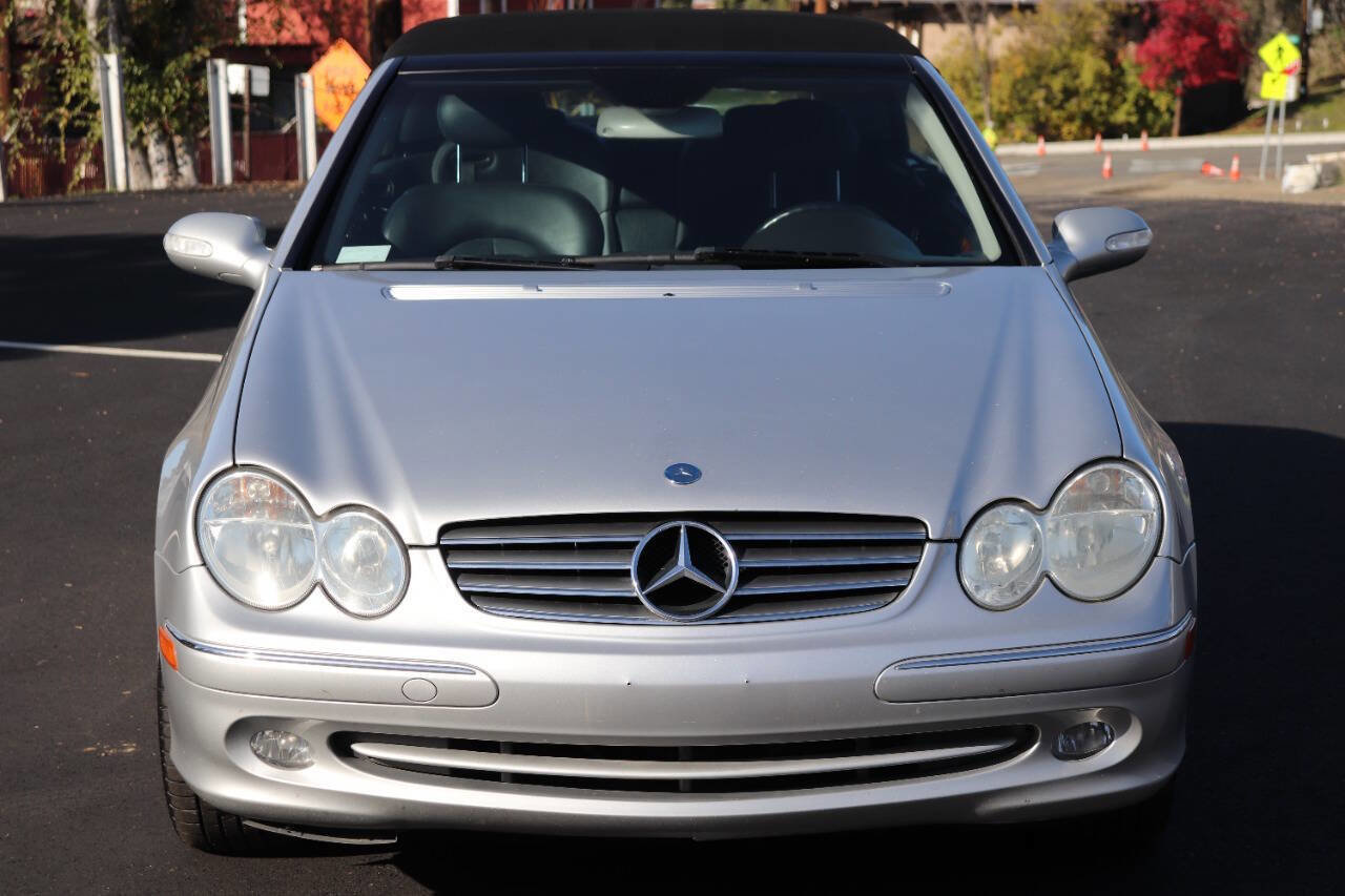 Used 2005 Mercedes-Benz CLK 320 Cabriolet image 12