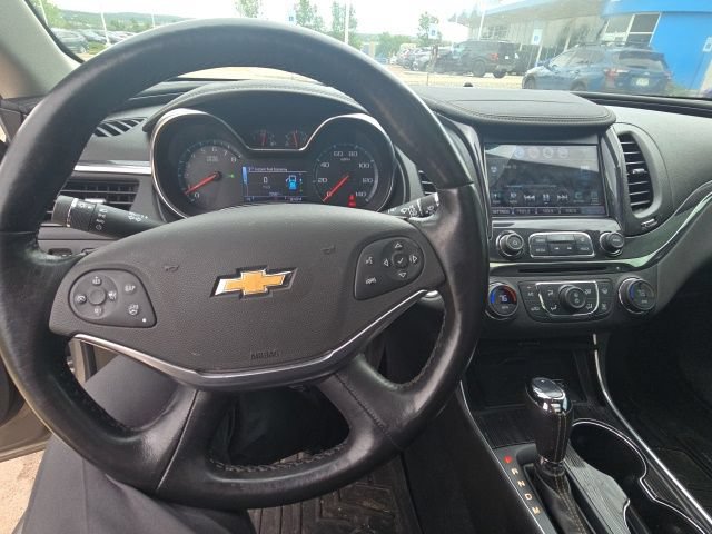 Used 2018 Chevrolet Impala Premier w/ Premier Confidence Package FWD image 6
