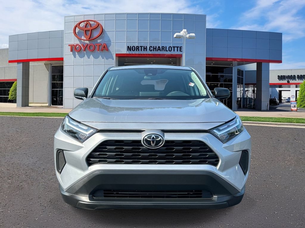 Used 2024 Toyota RAV4 LE FWD image 3