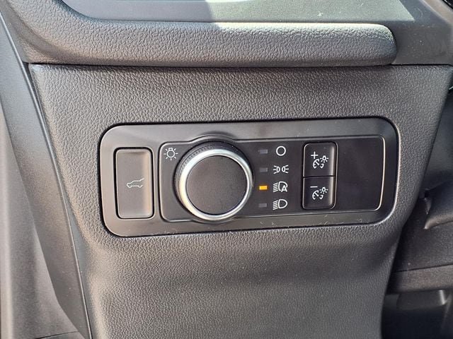 Used 2023 Ford Escape ST-Line AWD/4WD image 5