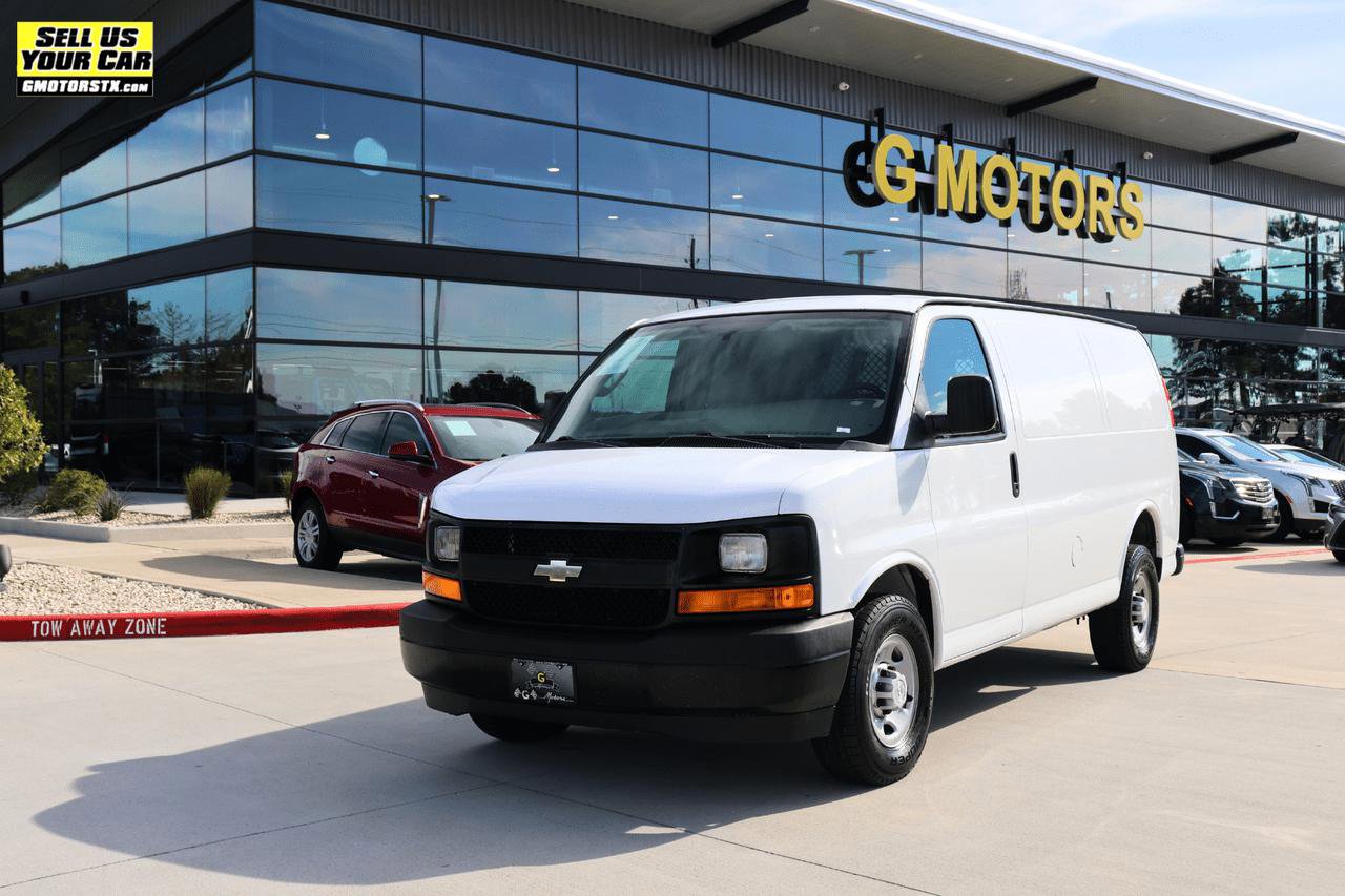 Used 2017 Chevrolet Express 2500 image 1
