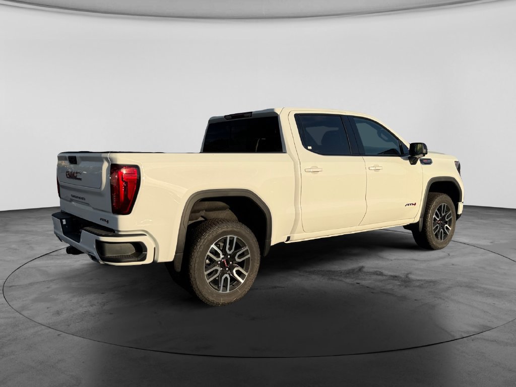 New 2026 GMC Sierra 1500 AT4 w/ AT4 Preferred Package AWD/4WD image 8