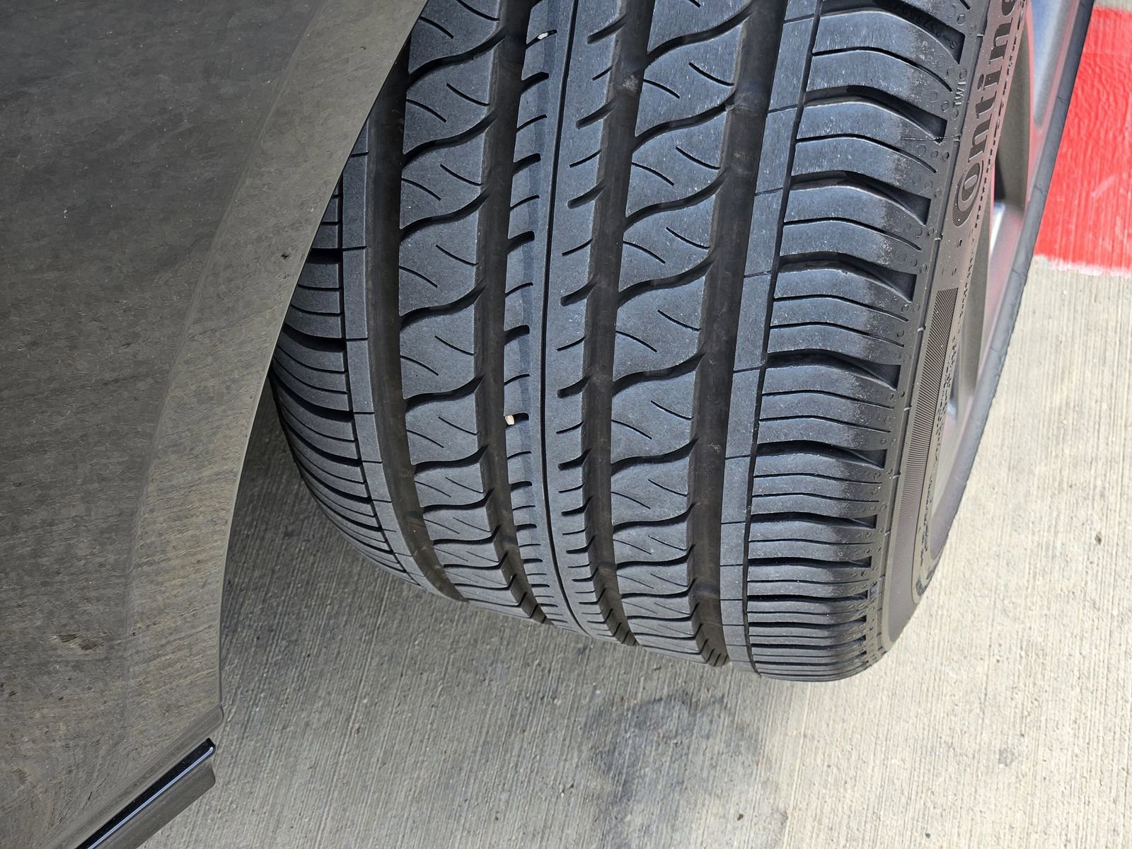 Certified 2025 Cadillac CT4 Sport image 13