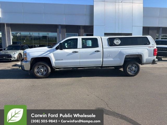 Used 2015 Chevrolet Silverado 2500 W/T AWD/4WD image 2