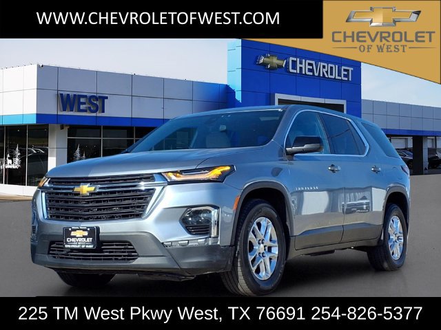Used 2023 Chevrolet Traverse LS FWD image 1