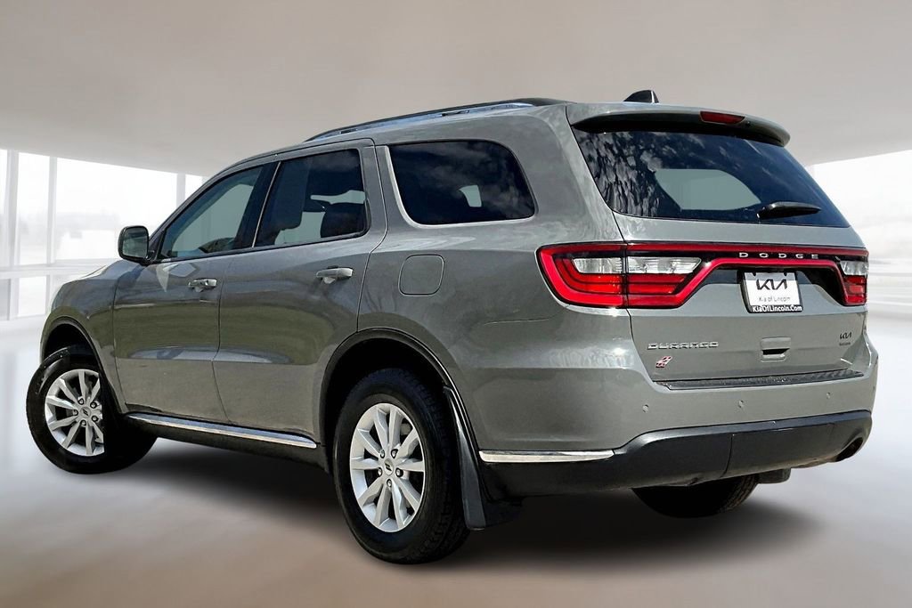 Used 2020 Dodge Durango SXT image 4