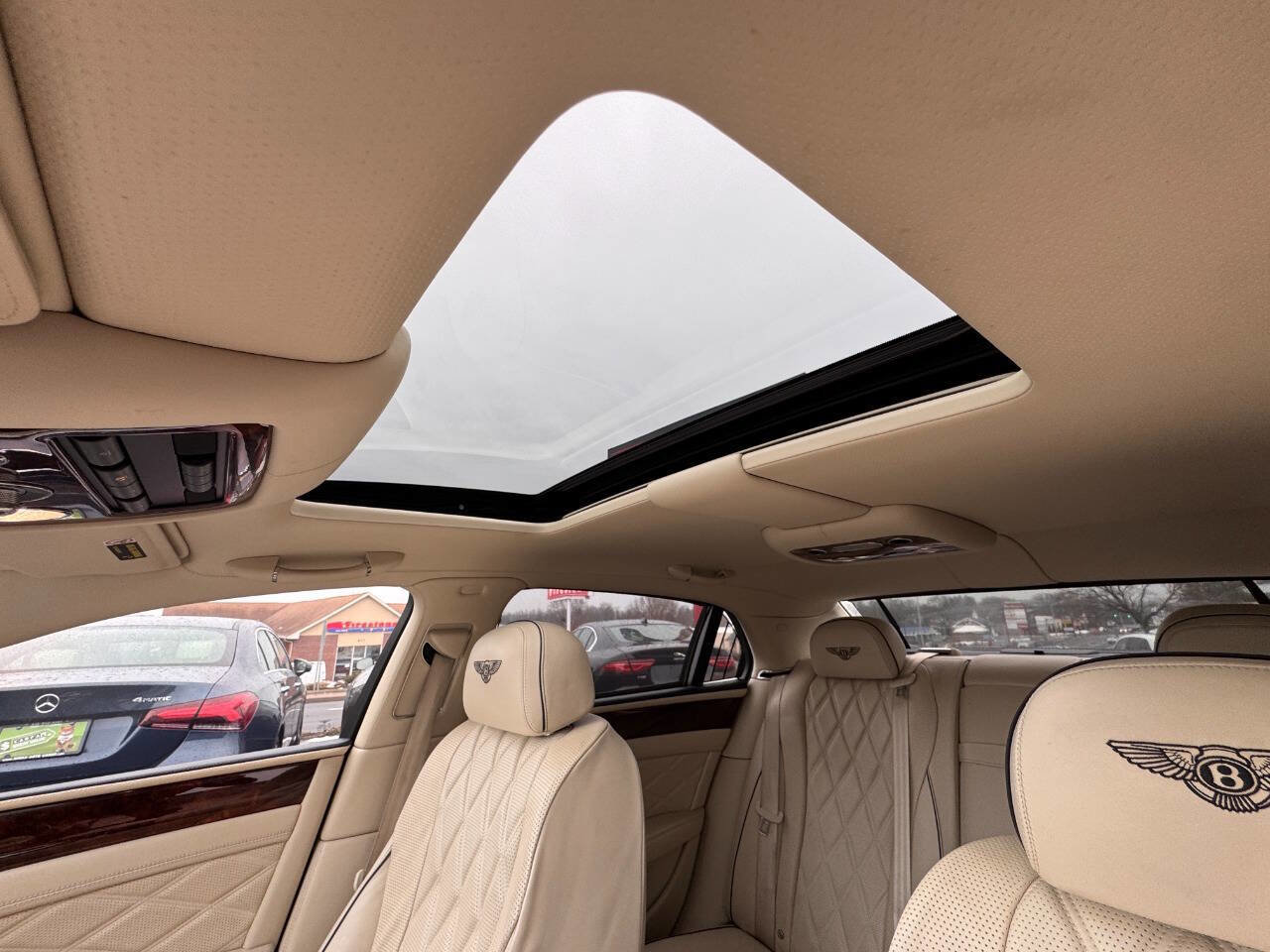 Used 2014 Bentley Flying Spur W12 image 32