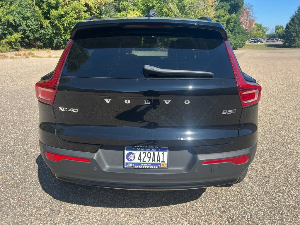 Used 2023 Volvo XC40 B5 Ultimate w/ Protection Package Premier AWD/4WD image 10